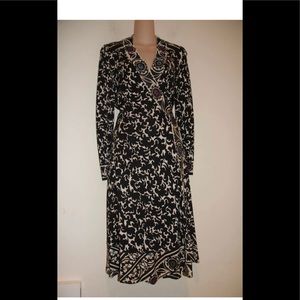 Diane Von Furstenberg Silk Wrap Dress Size 2